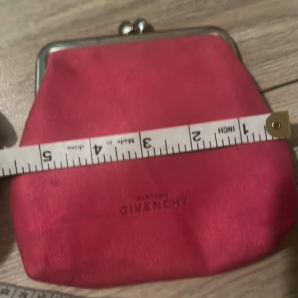 Givenchy parfum bag - Picture 5 of 5